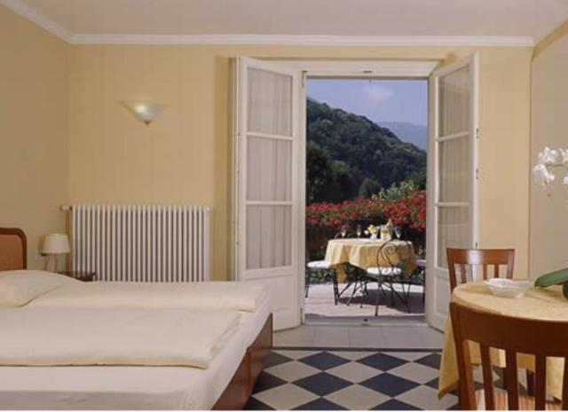 Hotel Villa Delle Palme Cannobio Luaran gambar